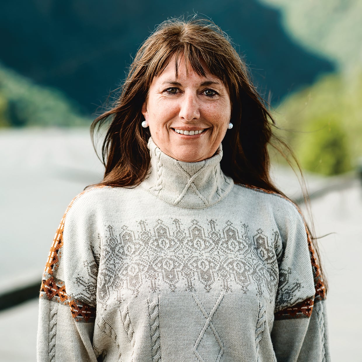 Nina, customer service, Dale of Norway